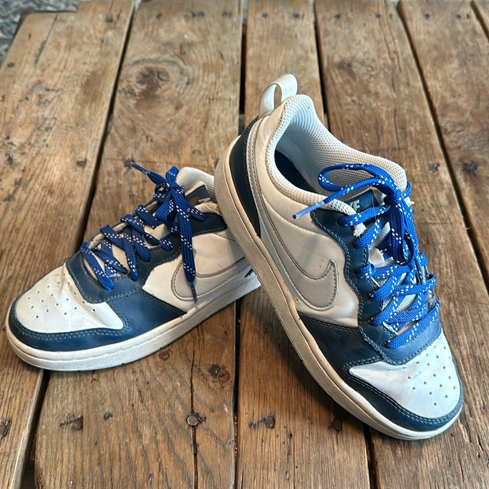 Nike youth sneakers